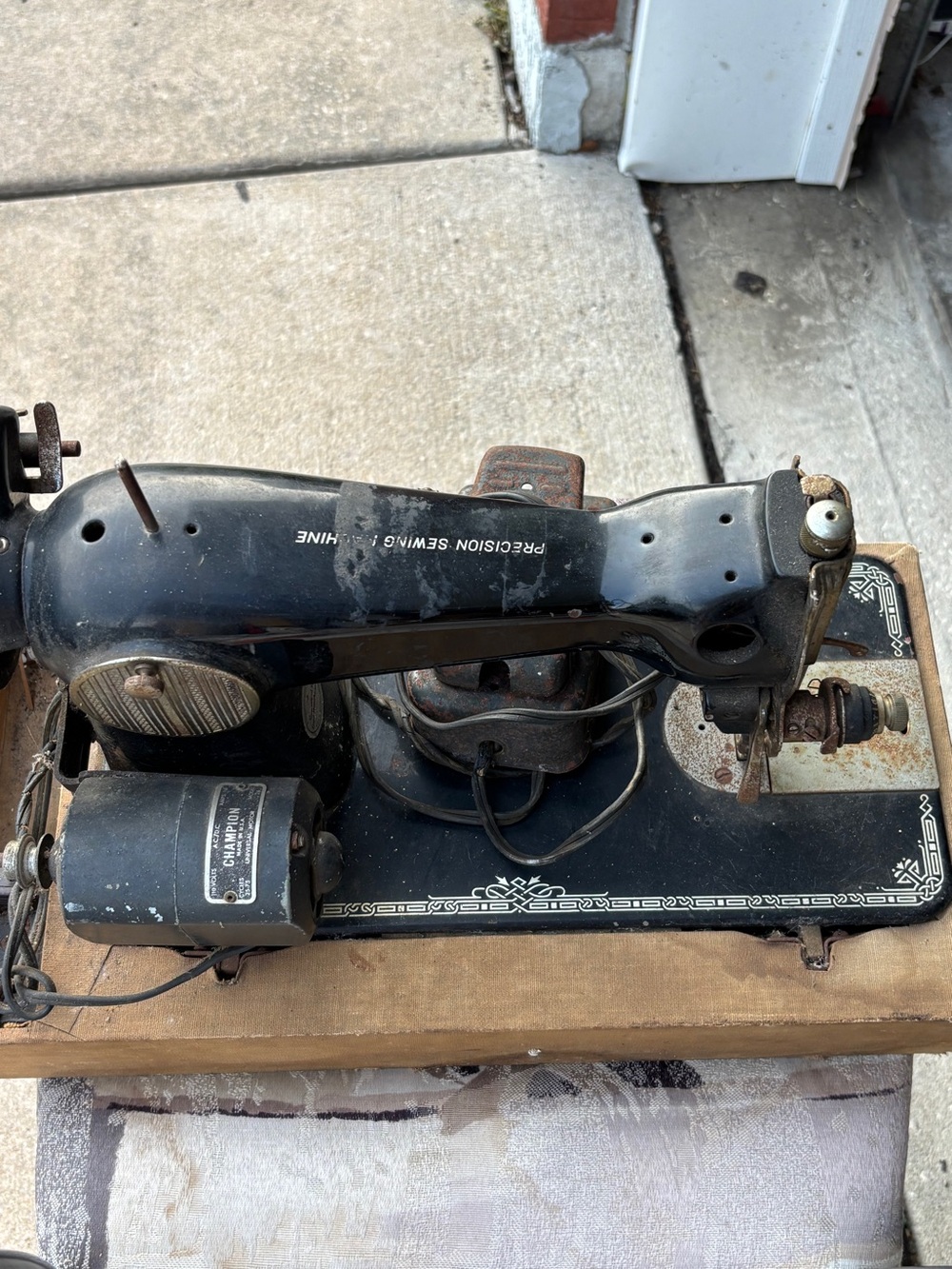 Vintage Precision Sewing Machine - Black